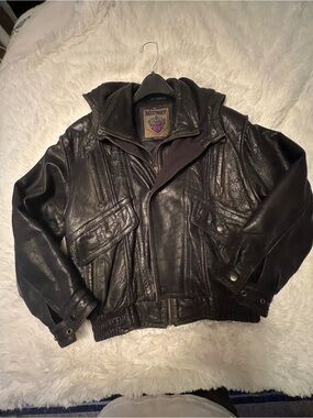 Black Vintage Leather Bomber Jacket - Men’s Classic Flight Coat